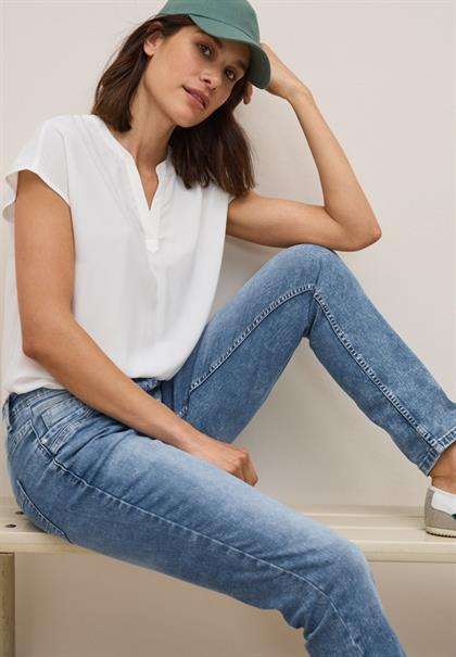 Jeans im Casual Fit light blue wash