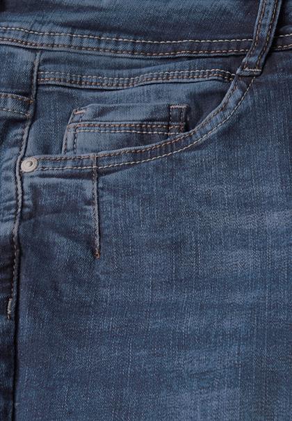 Jeans im Casual Fit mid blue wash