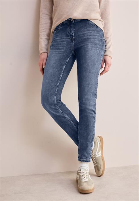 jeans-im-casual-fit-mid-blue-wash