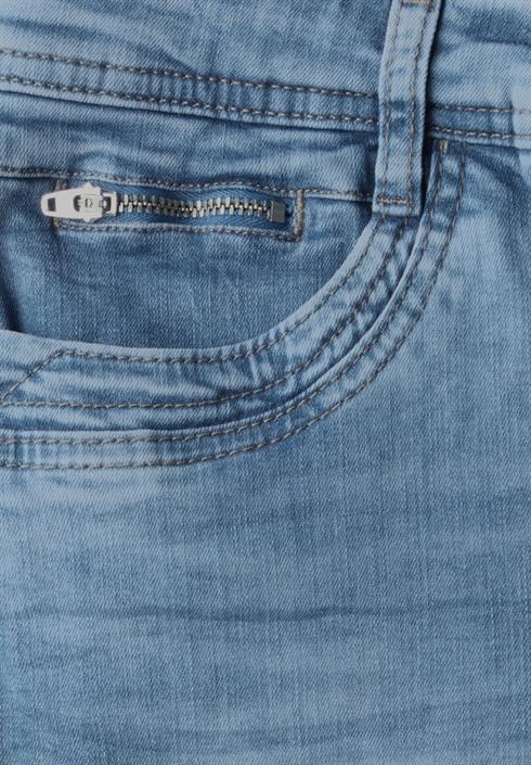 jeans-im-destroyed-look-light-blue-destroy-wash