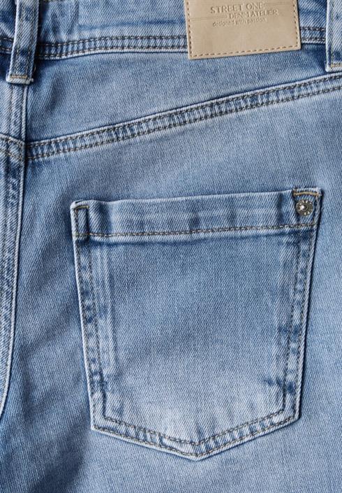 jeans-im-destroyed-look-light-blue-destroy-wash