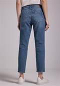Jeans im Destroyed-Look medium blue wash
