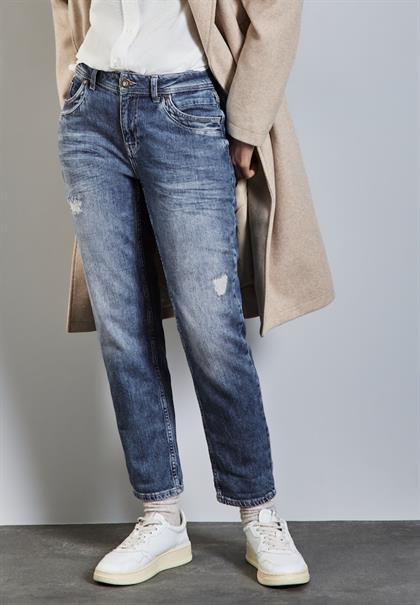 Jeans im Loose Fit medium blue tint
