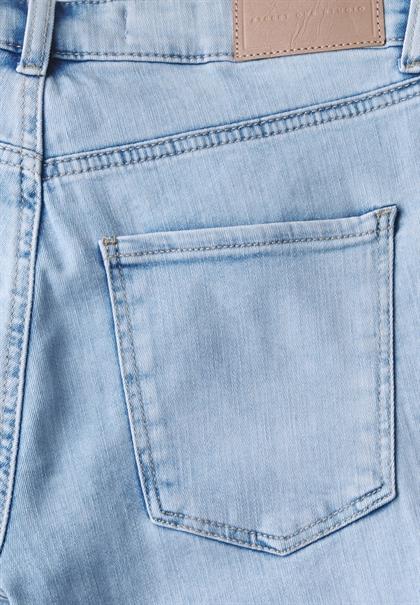 Jeans im Skinny Fit ultra bleach random