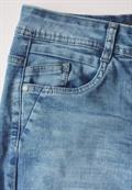 Jeans im Slim Fit authentic used wash