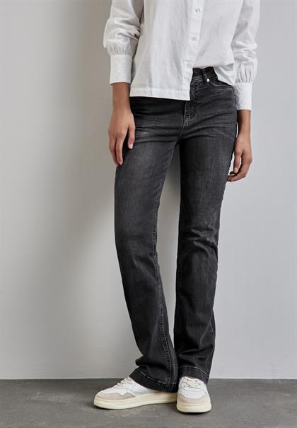 Jeans im Slim Fit black washed