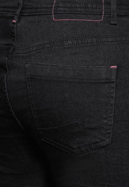 Jeans im Slim Fit black