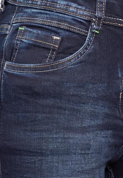 Jeans im Slim Fit dark blue wash