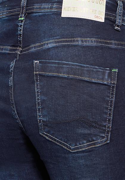 Jeans im Slim Fit dark blue wash