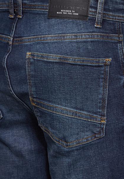 Jeans im Slim Fit indigo blue wash