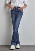 Jeans im Slim Fit medium blue