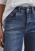 Jeans im Slim Fit medium blue