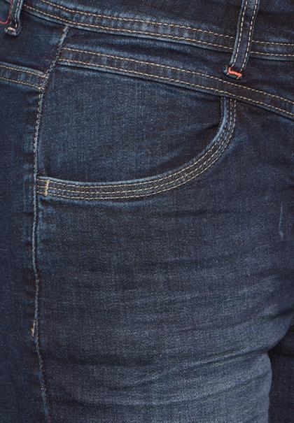 Jeans im Slim Fit mid blue wash