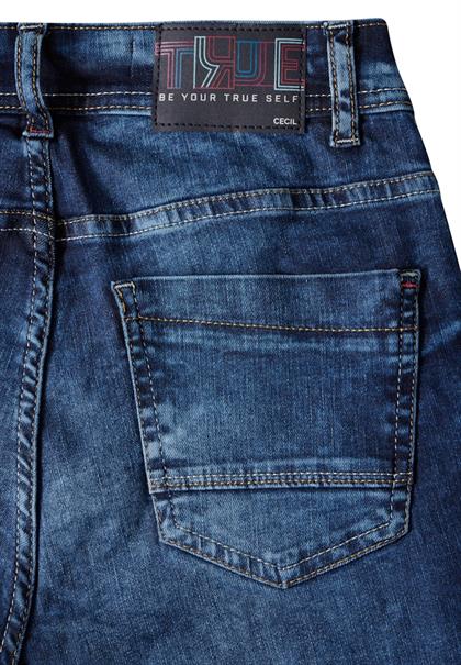 Jeans im Slim Fit mid blue wash