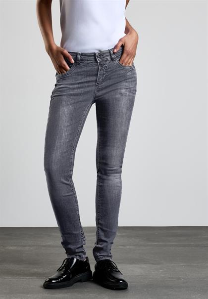 Jeans im Slim Fit steel grey net wash
