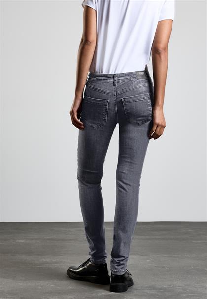 Jeans im Slim Fit steel grey net wash