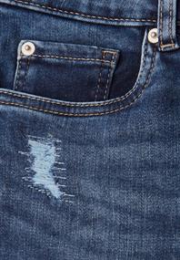 Jeans mit Destroyed Details dark blue authentic wash