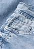 Jeans mit Turn-Up Detail light blue wash