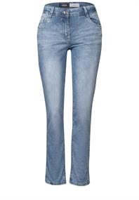 Jeans mit Turn-Up Detail light blue wash