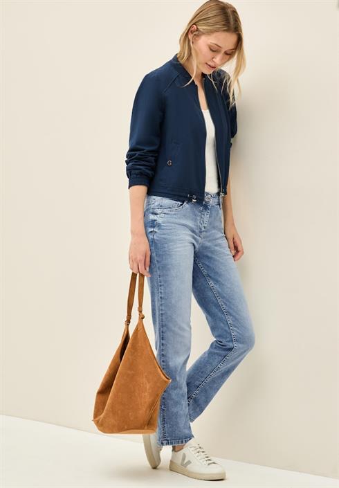 jeans-mit-turn-up-detail-light-blue-wash