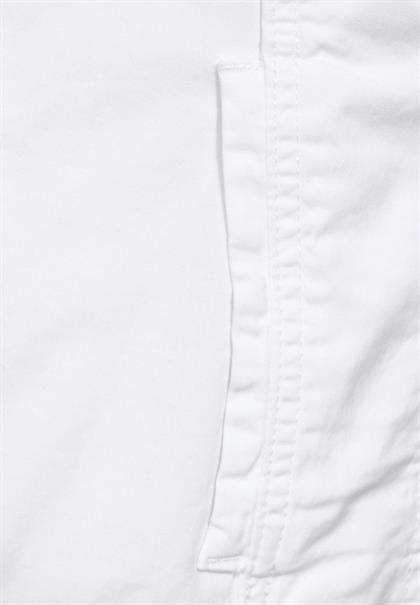 Jeansjacke in Farbe white