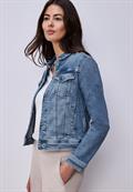 Jeansjacke mit Brusttaschen und Knöpfen medium blue wash