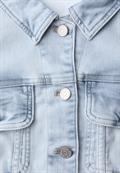 Jeansjacke mit Brusttaschen und Knöpfen ultra bleach wash
