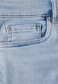 Jeansshorts im Casual Fit ultra bleach random
