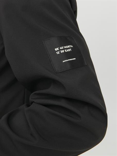 JJEBASIC SOFTSHELL HOOD NOOS black