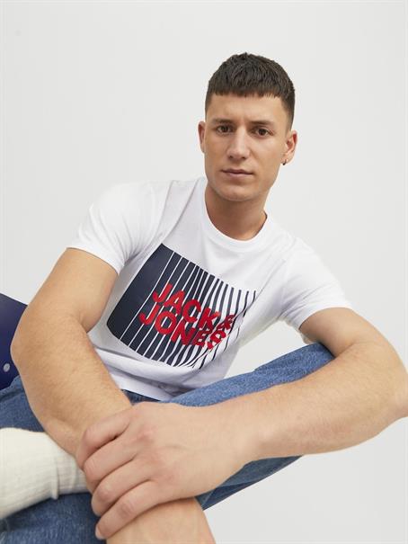 JJECORP LOGO TEE PLAY SS O-NECK NOOS white1