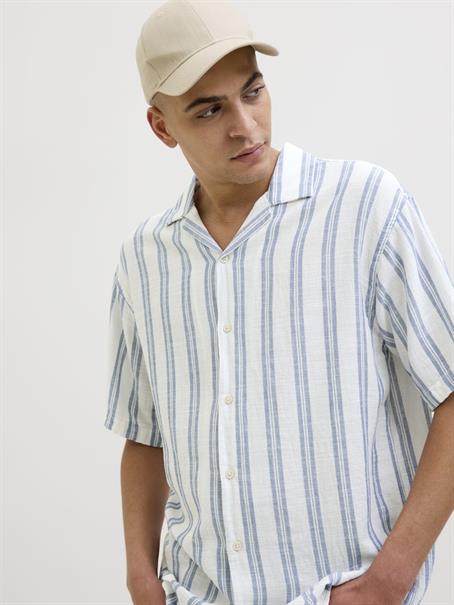 JJEENZO STRIPE RESORT SHIRT SS SN white