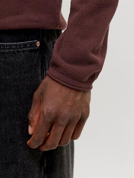 JJEHILL KNIT CREW NECK NOOS bitter chocolate