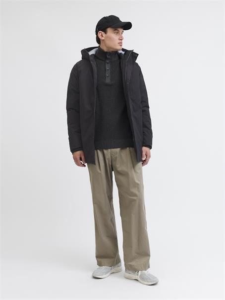 JJEKEEN PARKA AW25 SN black