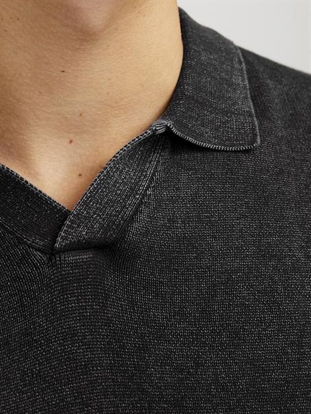 JJELEO KNIT POLO SS LN caviar