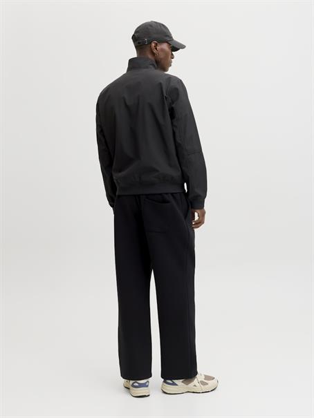 JJEPARKER SOFTSHELL BOMBER SN black