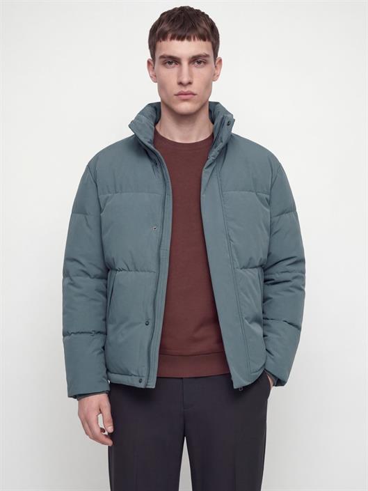 jjesoho-puffer-collar-aw26-sn-turbulence