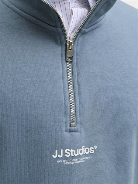 JJESOHO SWEAT QUARTER ZIP HN NOOS blue mirage