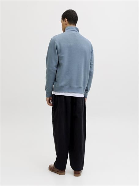 JJESOHO SWEAT QUARTER ZIP HN NOOS blue mirage