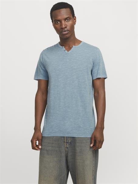 JJESPLIT NECK TEE SS NOOS oceanview