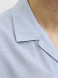 JJESUMMER RESORT SHIRT SS SN chambray blue