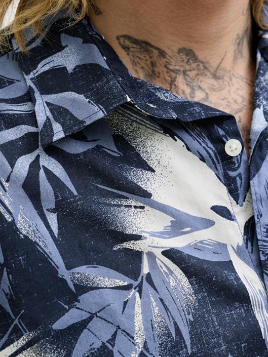 jjhonolulu-aop-shirt-ss-navy-blazer