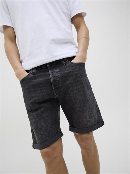 JJIRICK JJORIGINAL SHORTS AM 360 SN black denim