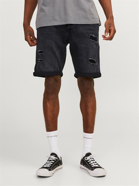 JJIRICK JJORIGINAL SHORTS AM 600 black denim1