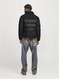JJMOON STAND COLLAR PUFFER black