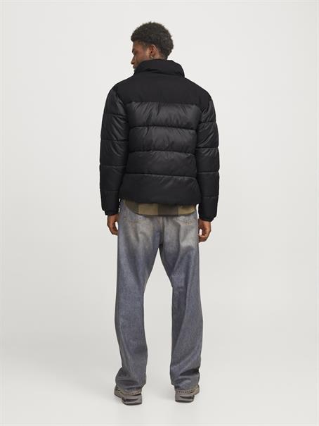JJMOON STAND COLLAR PUFFER black