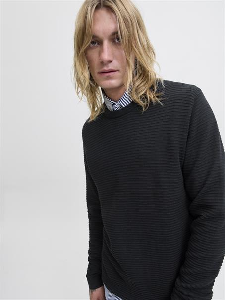 JJOTTO KNIT CREW NECK AW25 SN black1