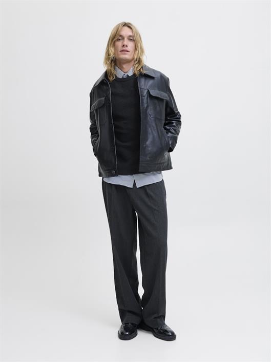 jjotto-knit-crew-neck-aw25-sn-black1