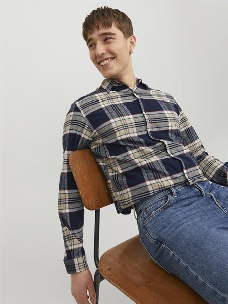 JJPLAIN FALL CHECK SHIRT LS navy blazer