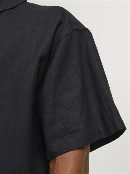 JORFARO LINEN BLENDOVERSIZED SHIRT SS SN black