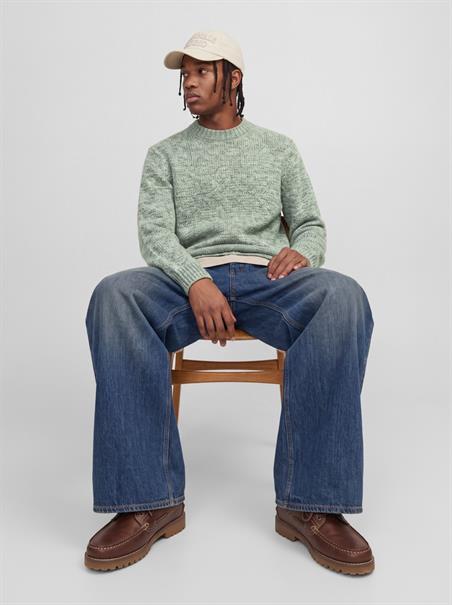 JORMONTREAL KNIT TWISTED CREW NECK shale green